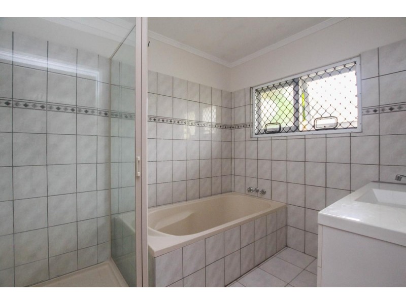 149 Greenslopes Street, Edge Hill QLD 4870