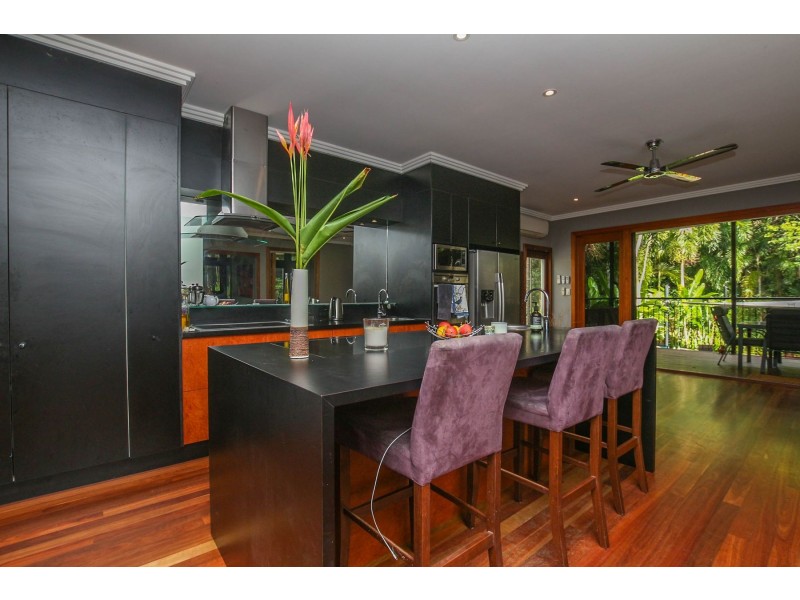 25 Friend Street, Edge Hill QLD 4870
