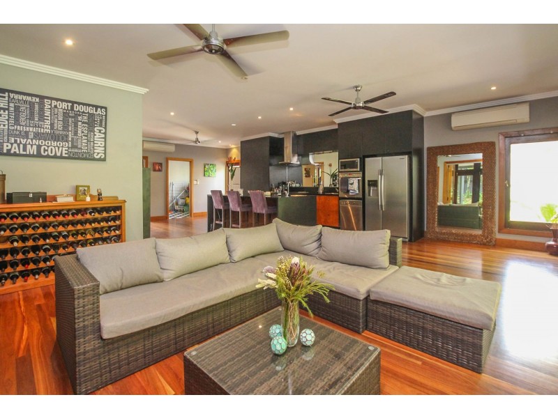 25 Friend Street, Edge Hill QLD 4870