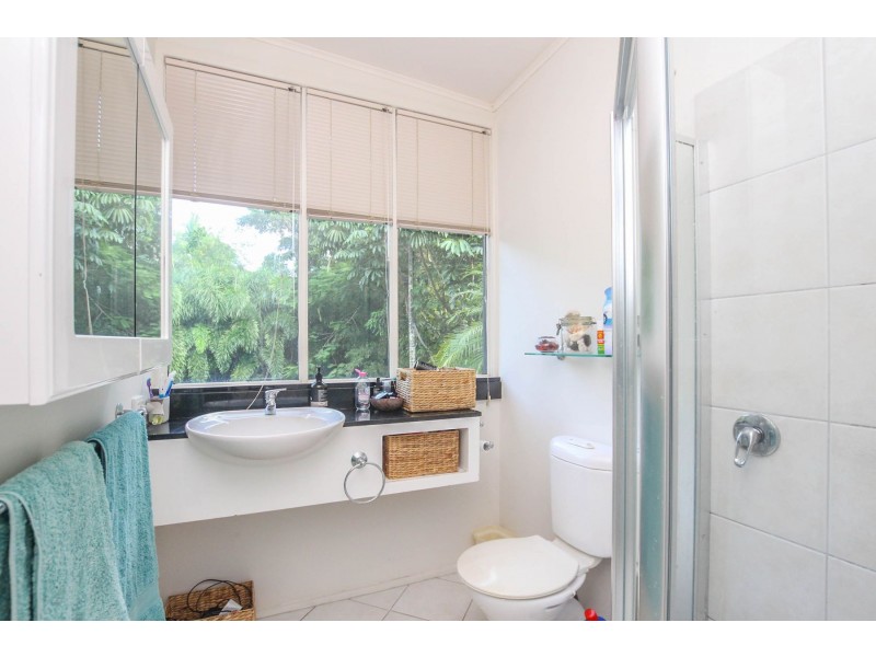 25 Friend Street, Edge Hill QLD 4870