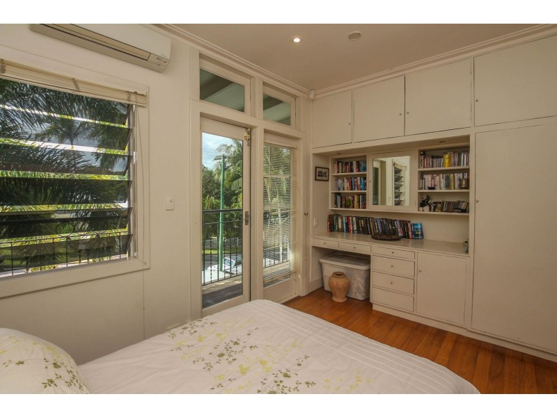 25 Friend Street, Edge Hill QLD 4870