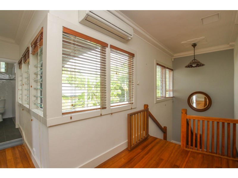 25 Friend Street, Edge Hill QLD 4870