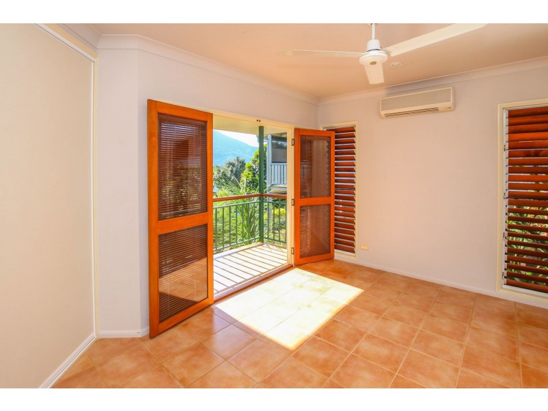 42 Benn Street, Brinsmead QLD 4870
