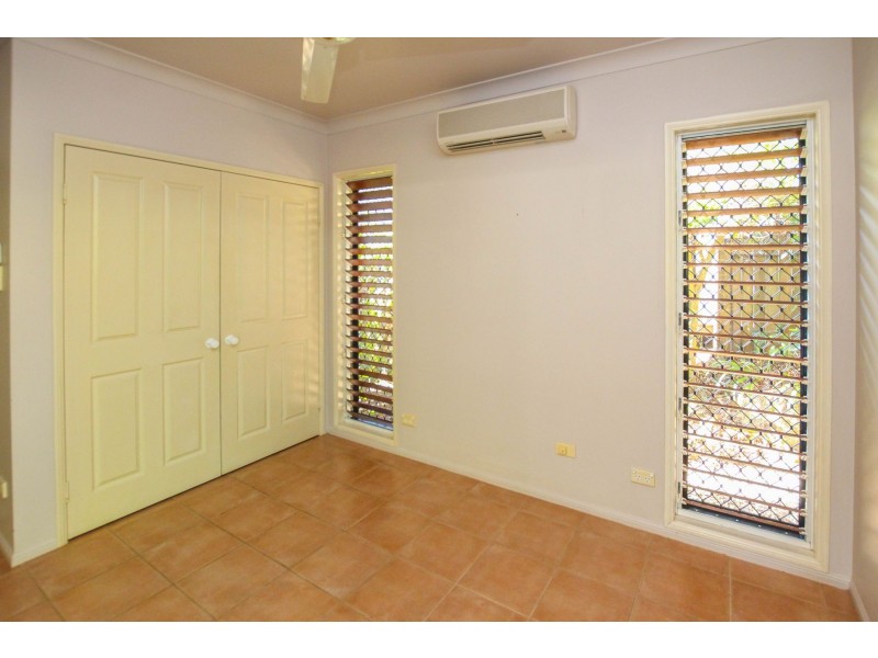 42 Benn Street, Brinsmead QLD 4870