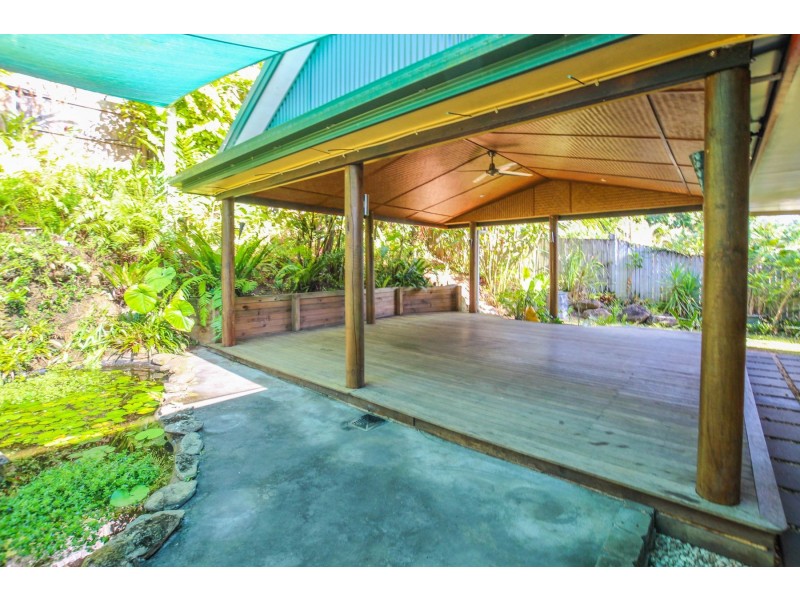 42 Benn Street, Brinsmead QLD 4870