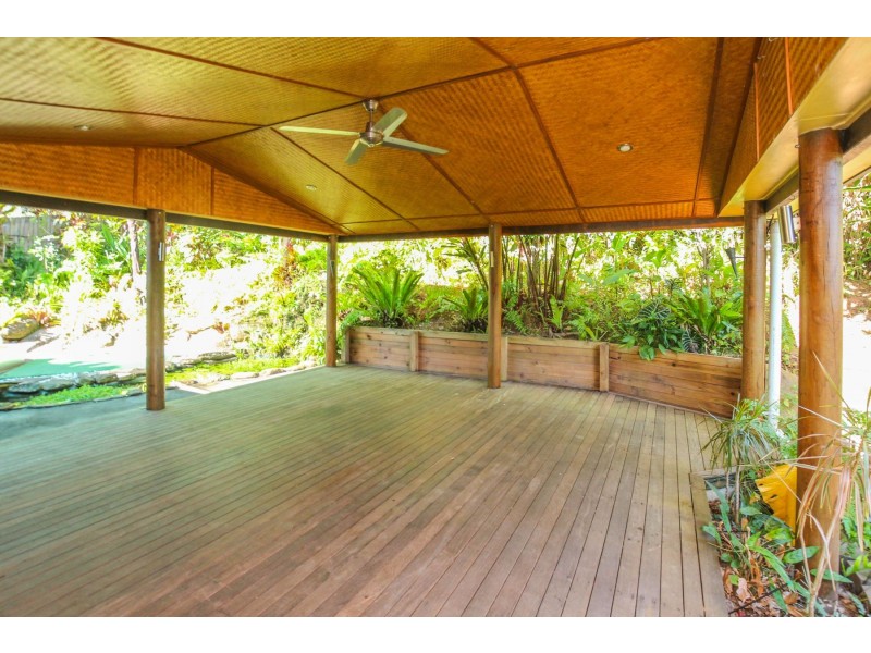 42 Benn Street, Brinsmead QLD 4870