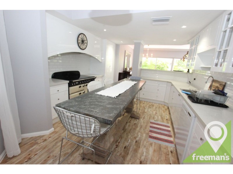 61/8 Munro Terrace, Mooroobool QLD 4870