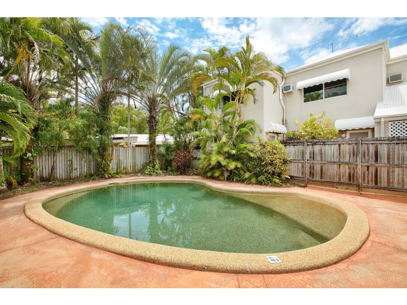 2/531 Varley Street, Yorkeys Knob QLD 4878