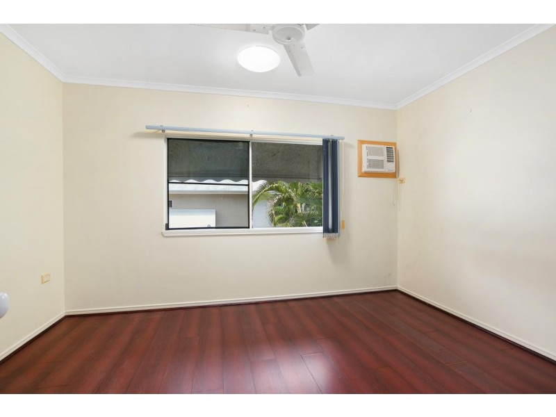 2/531 Varley Street, Yorkeys Knob QLD 4878