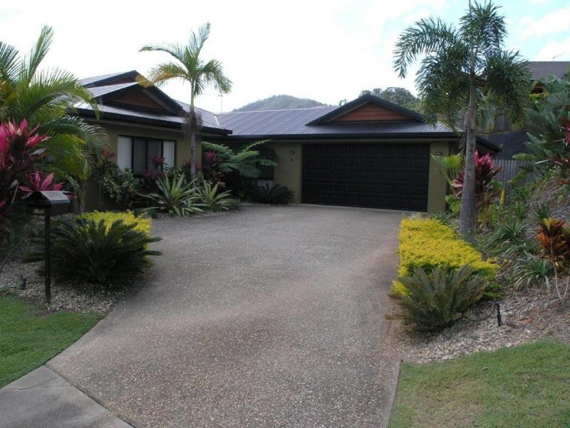 28 Taringa Street, Brinsmead QLD 4870
