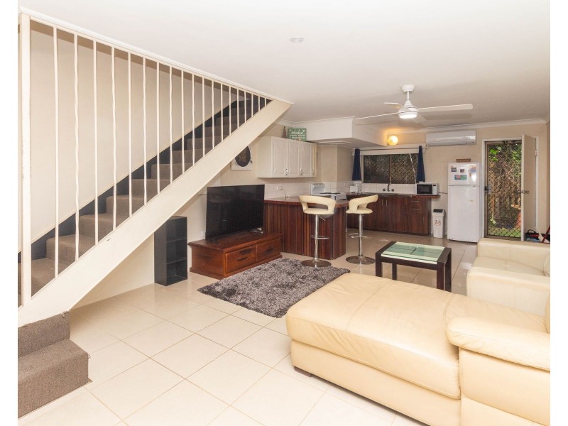 10/350 Sheridan Street, Cairns North QLD 4870