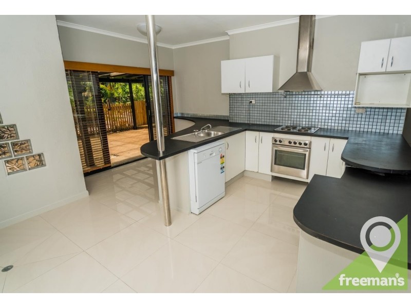 53 Baronia Crescent, Holloways Beach QLD 4878