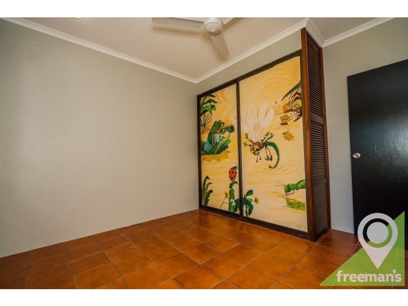 53 Baronia Crescent, Holloways Beach QLD 4878
