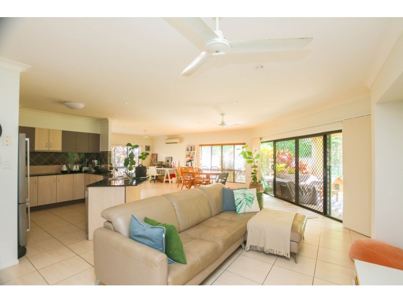 47 Greendale Close, Brinsmead QLD 4870