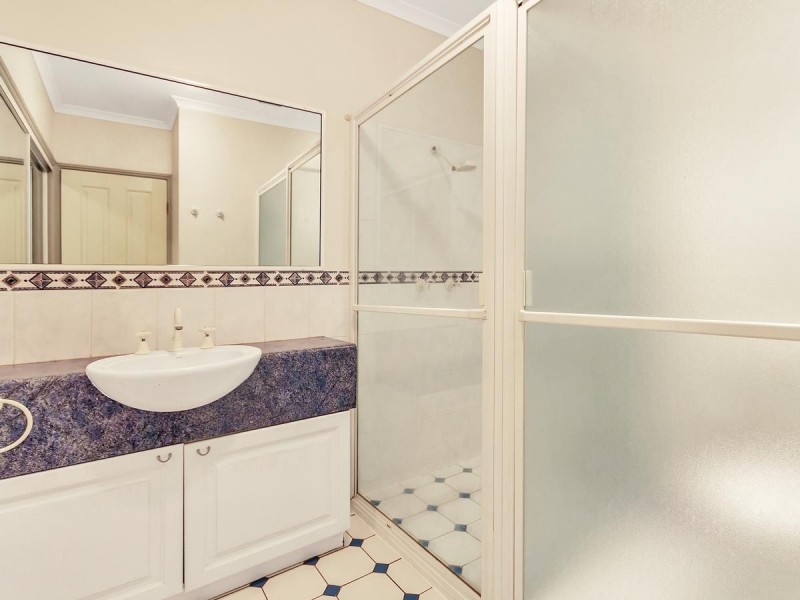 190/72 Kowinka Street, White Rock QLD 4868