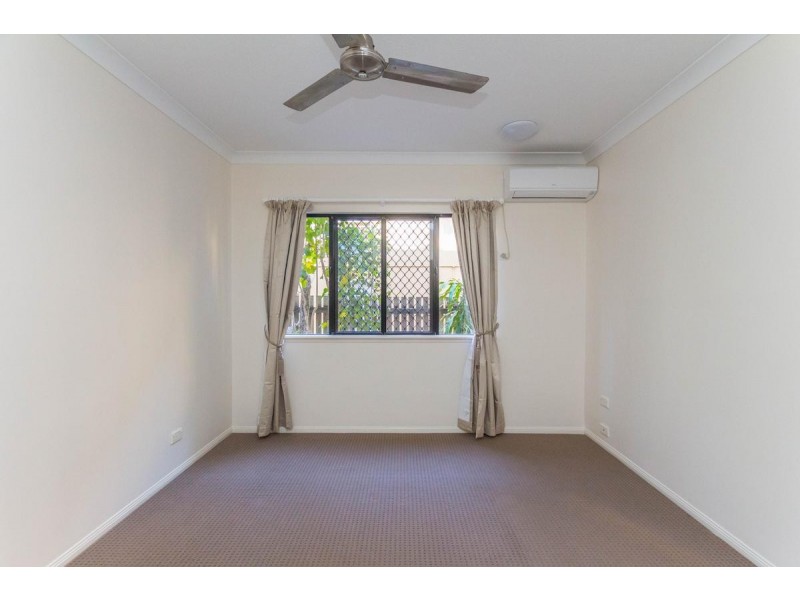 1/65 Sims Esplanade, Yorkeys Knob QLD 4878