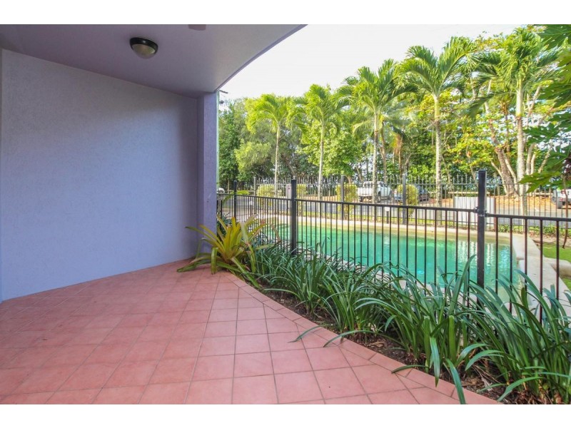1/65 Sims Esplanade, Yorkeys Knob QLD 4878