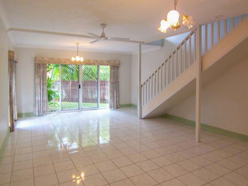 7/30 Springfield Crescent, Manoora QLD 4870