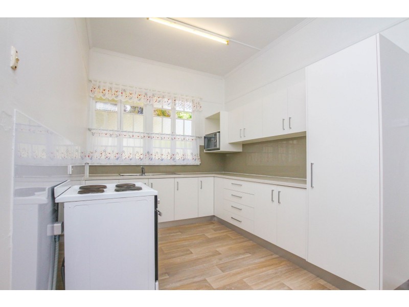 41 Birch Street, Manunda QLD 4870