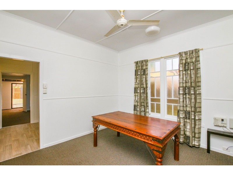 41 Birch Street, Manunda QLD 4870