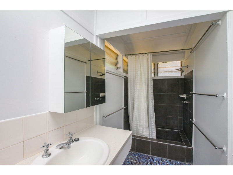 41 Birch Street, Manunda QLD 4870