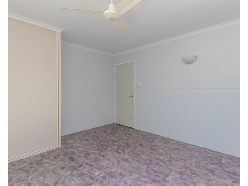 2/15 Connemara Close, Trinity Beach QLD 4879