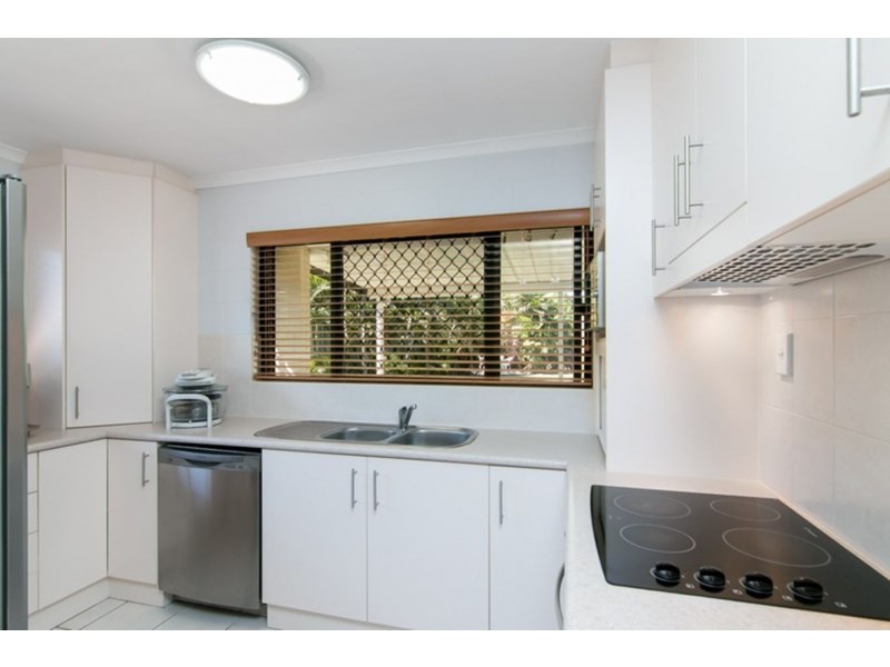 1/15 Connemara Close, Trinity Beach QLD 4879