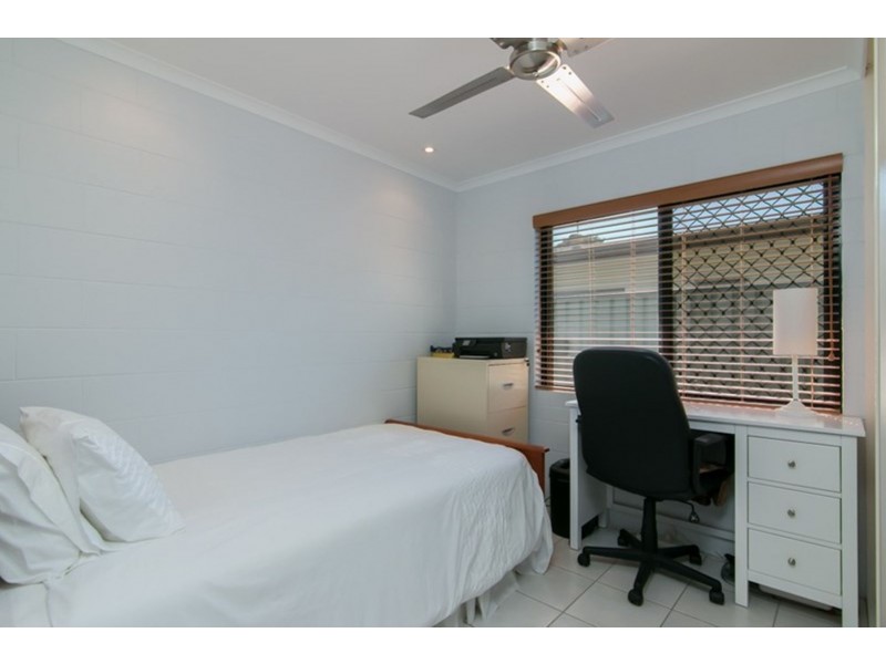 1/15 Connemara Close, Trinity Beach QLD 4879