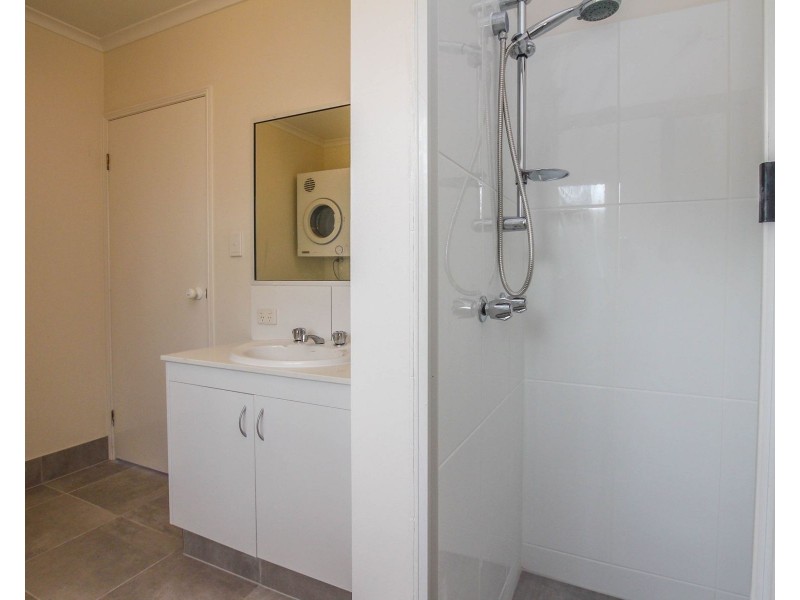 10/8 Grantala Street, Manoora QLD 4870