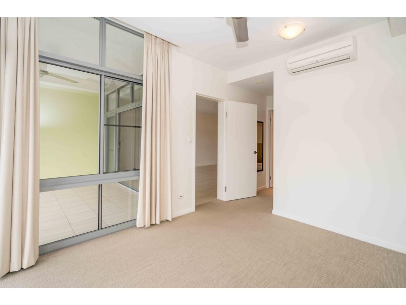 201/174 Grafton Street, Cairns City QLD 4870