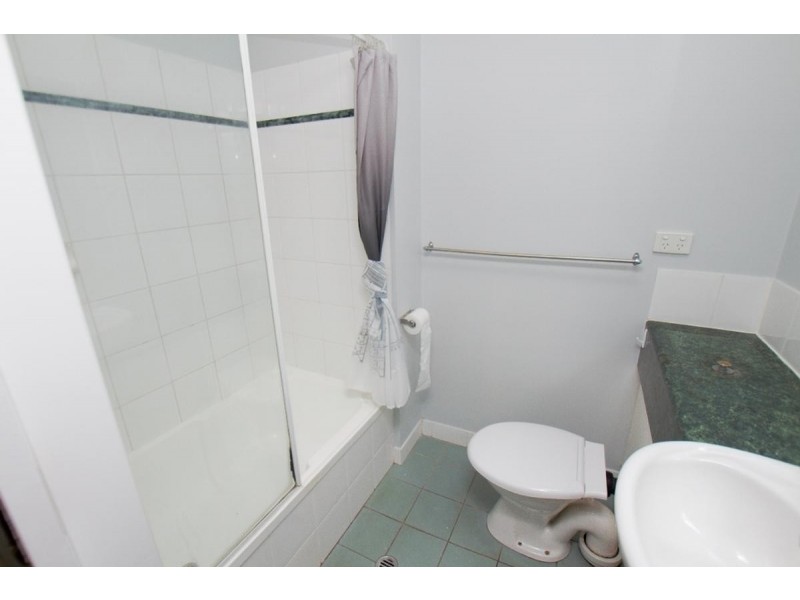 1/42 Springfield Crescent, Manoora QLD 4870