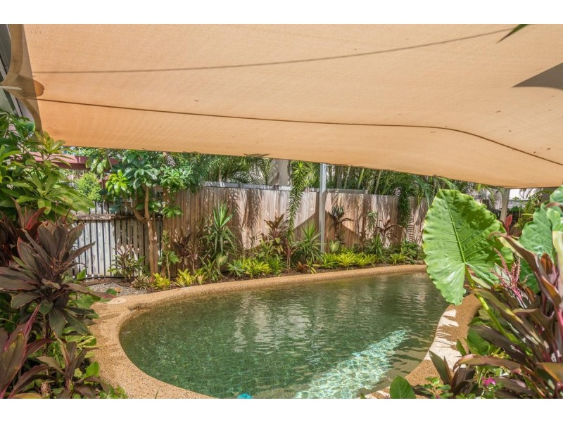 2/23 Rutherford Street, Yorkeys Knob QLD 4878