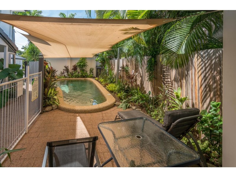 2/23 Rutherford Street, Yorkeys Knob QLD 4878