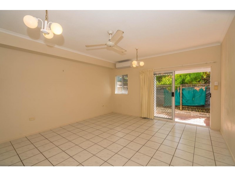 2/23 Rutherford Street, Yorkeys Knob QLD 4878