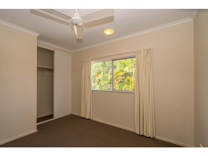 2/23 Rutherford Street, Yorkeys Knob QLD 4878