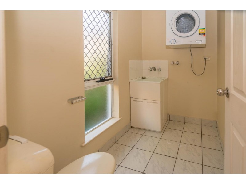 2/23 Rutherford Street, Yorkeys Knob QLD 4878