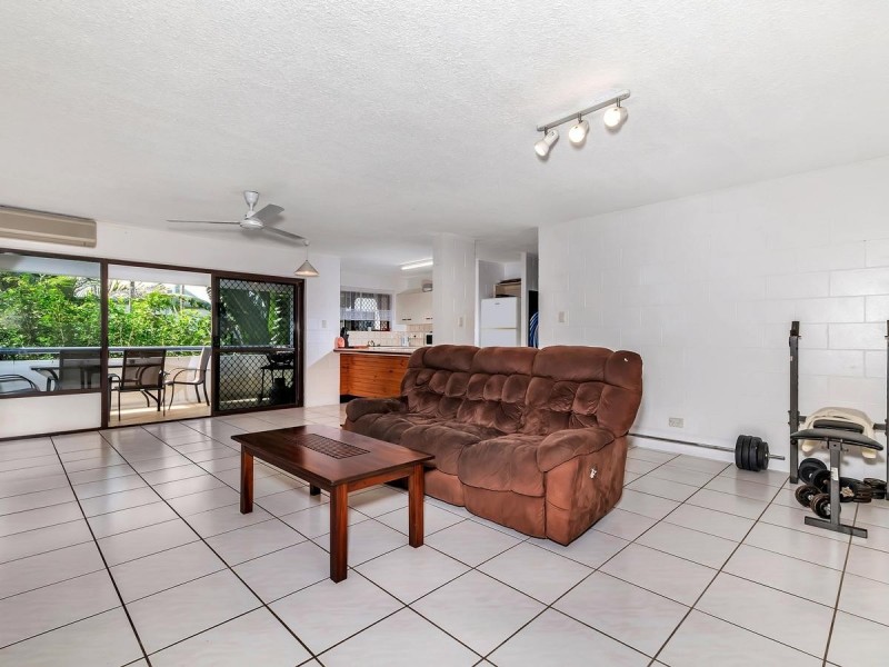 5/22-24 Rutherford Street, Yorkeys Knob QLD 4878