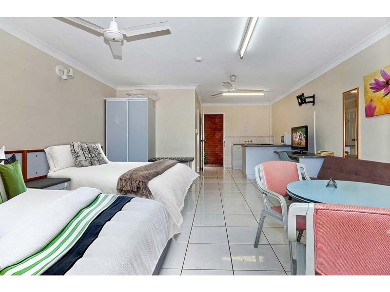 259 Sheridan Street, Cairns City QLD 4870
