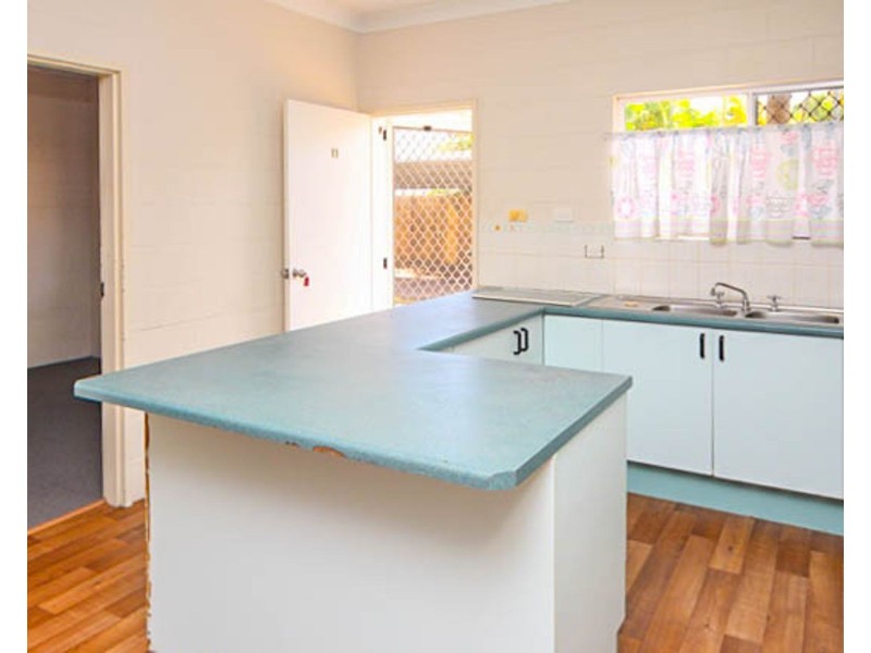 11/9 Behan Street, Manunda QLD 4870