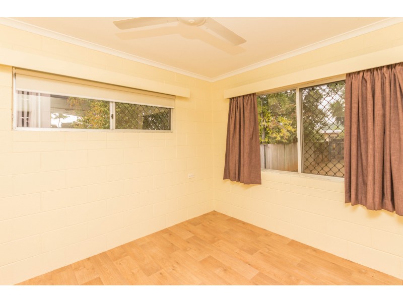 19 Dandaloo Street, Bayview Heights QLD 4868