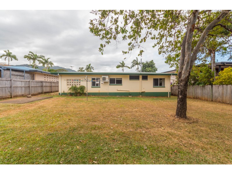 19 Dandaloo Street, Bayview Heights QLD 4868