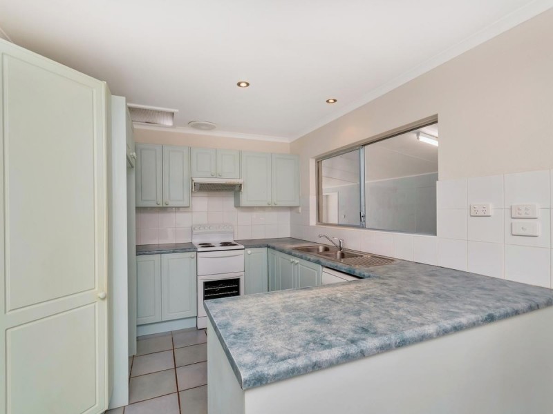 18 Scenic Street, Bayview Heights QLD 4868