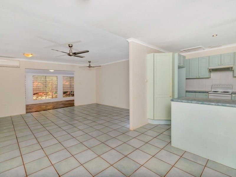 18 Scenic Street, Bayview Heights QLD 4868