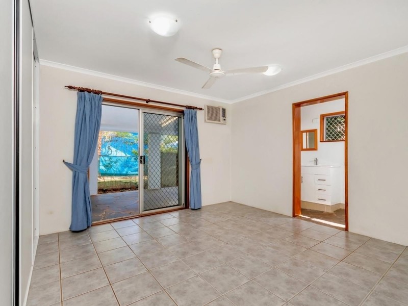 18 Scenic Street, Bayview Heights QLD 4868