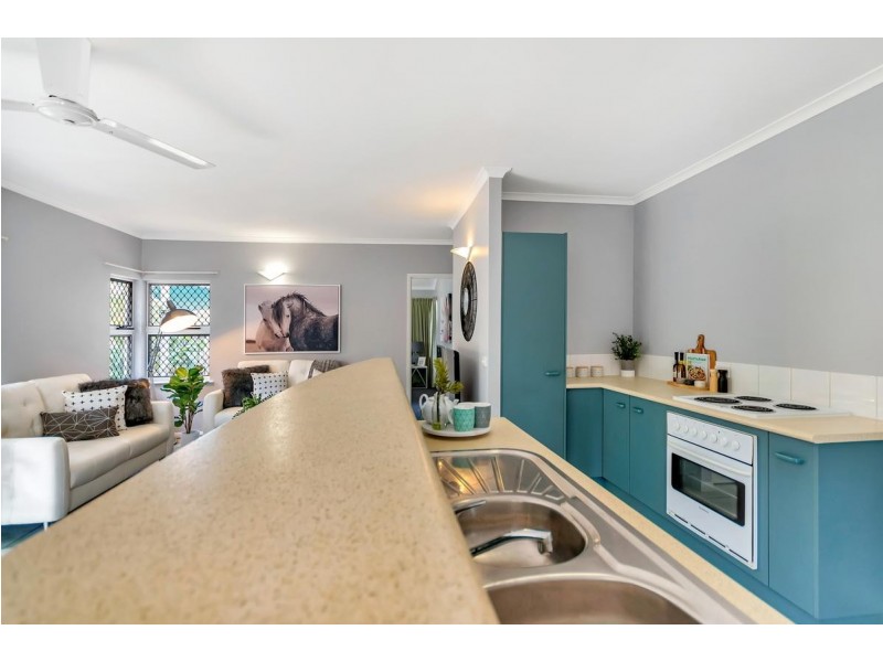 1/7A Grantala Street, Manoora QLD 4870
