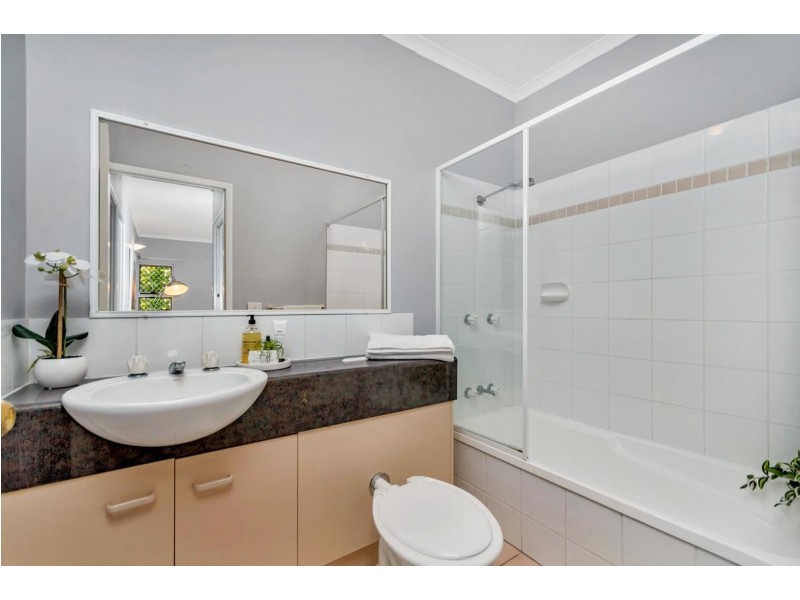 1/7A Grantala Street, Manoora QLD 4870