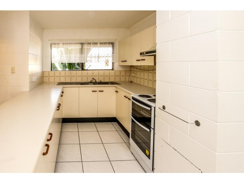 5/22-24 Rutherford Street, Yorkeys Knob QLD 4878