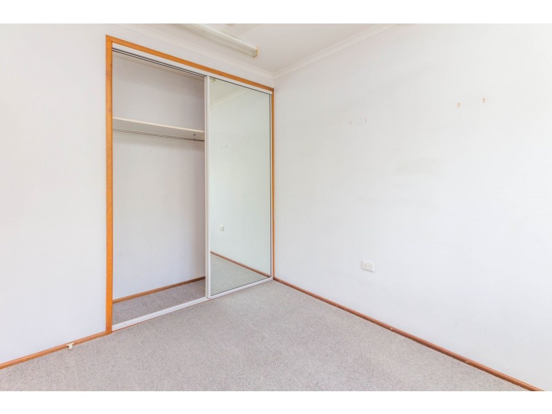 1/6 Allan Street, Bungalow QLD 4870