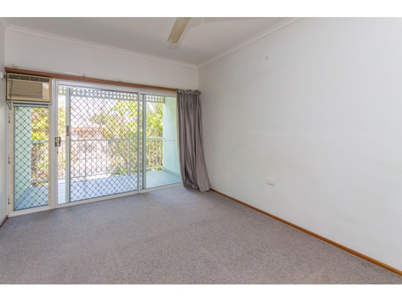 1/6 Allan Street, Bungalow QLD 4870