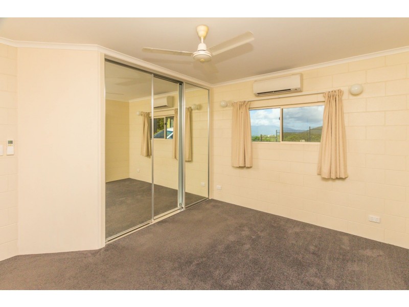 2 Gadaloff Close, Gordonvale QLD 4865